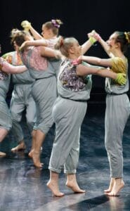 ovos-magenta-satokausi_506a1966