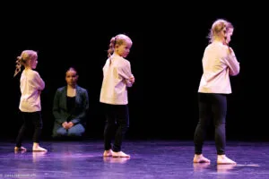 vadelma-tanssin-voimalla-rohkeuteenn