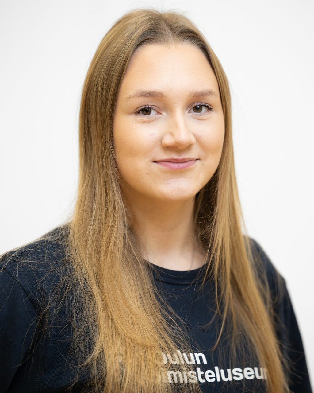 ANNIKA PYÖRÄLÄ
