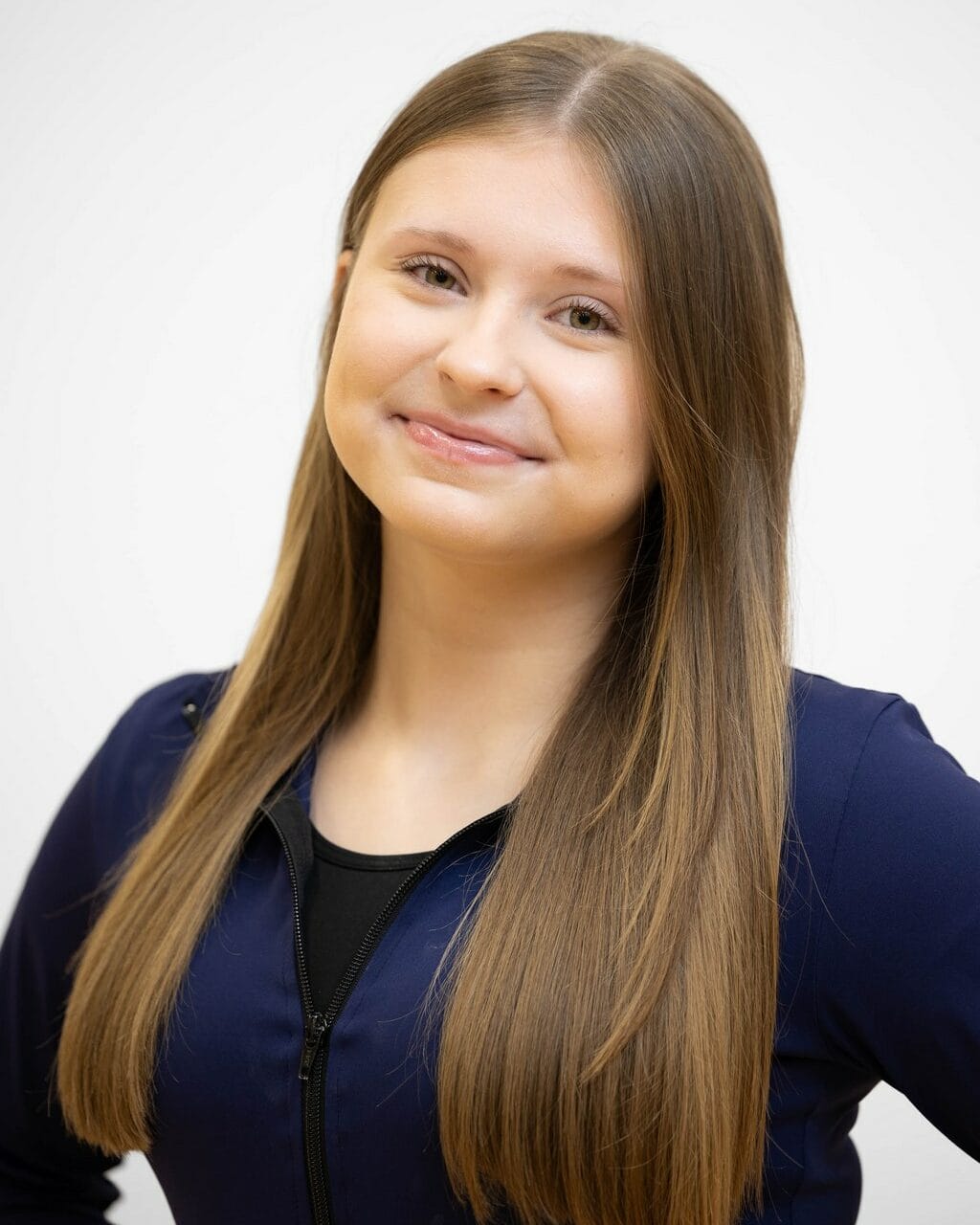 NELLI SADINMÄKI