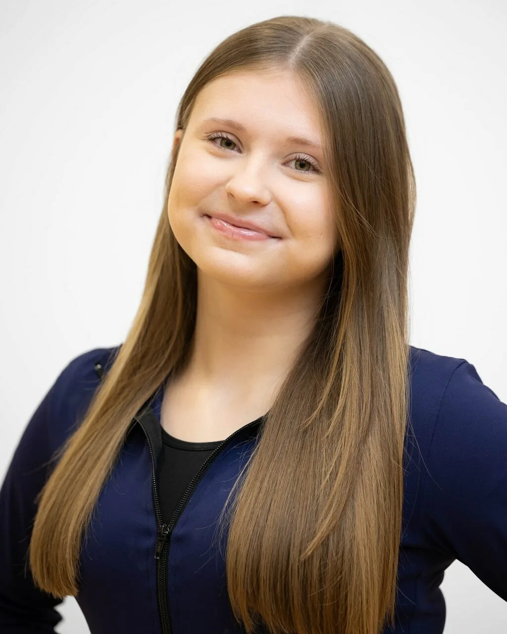 NELLI SADINMÄKI